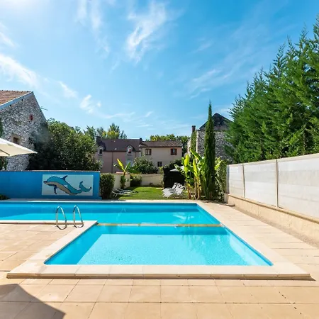 Otel Le Quercy 3*