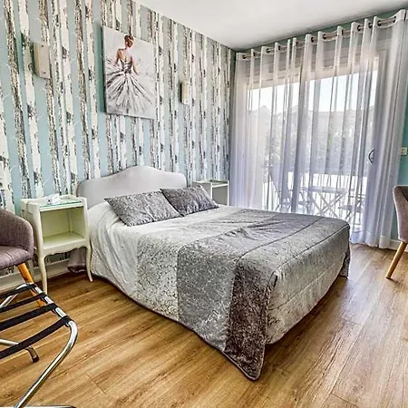 Ξενοδοχείο Le Quercy